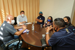 ‘Café com presidente’ recebe moradores de conjuntos habitacionais