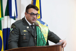 Vereador bolsonarista tumultua sessão após carta assinada por “mulheres do PT”