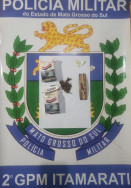 Adolescente é flagrado com maconha e pinos de cocaína em MS