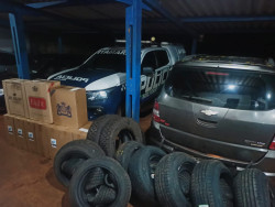 Polícia Militar apreende carga de cigarros e pneus do Paraguai