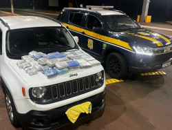 Comerciante paulista acompanhado da esposa e dos filhos é preso com drogas na BR-463