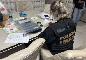 Operação mira organização especializada no tráfico internacional de drogas em aeronaves