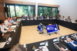 Governo reúne secretários para avaliar projetos e definir metas do 2º semestre