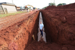 Parque dos Jequitibás recebe obras de asfalto e drenagem