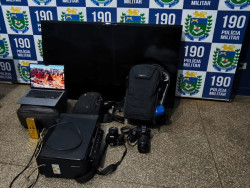 Dupla é presa após invadir casa de fotógrafo e furtar equipamentos na fronteira