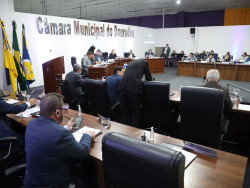 Vereadores de Dourados aprovam 11 projetos de lei na sessão desta segunda-feira