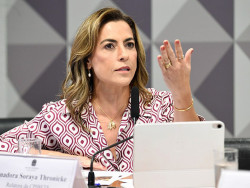 Soraya Thronicke propõe banir Jogo do Tigrinho e indiciar Virgínia Fonseca e Deolane Bezerra