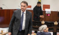 No banco dos réus, Bolsonaro nega ter cogitado plano de golpe de Estado