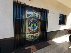 Acusado de vários furtos é preso após tentar matar idoso com golpes de foice