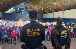 Projeto Agetran na Escola chega a estudantes do distrito de Itahum