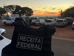 Receita Federal e Defron apreendem R$ 1,5 milhão em mercadorias e veículos