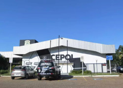 Motorista embriagado é preso após tentar fugir com 3 crianças e ameaçar policiais