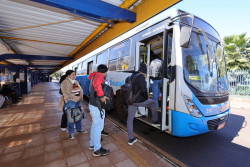 Vai para a Festa Junina de Dourados? Prefeitura disponibiliza ônibus gratuito; veja rotas