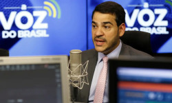 Aposentados não precisam acionar justiça por valores do INSS, diz AGU