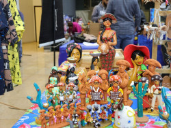 Artesãos diversificam exposição e elogiam organização da Festa Junina
