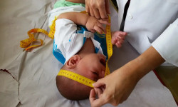 Congresso derruba veto e retoma pensão vitalícia para vítimas da zika