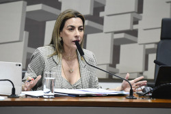 Soraya promete denunciar parlamentares e integrantes do Judiciário ligados a casa de apostas