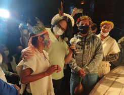 Damares promete acabar com violência contra mulher e criança em aldeias