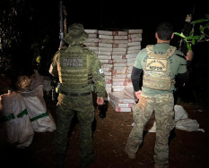 Ação conjunta da PF e PM apreende 4 toneladas de maconha na divisa com MS