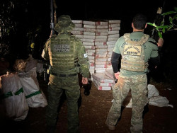 Ação conjunta da PF e PM apreende 4 toneladas de maconha na divisa com MS