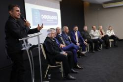 Marçal destaca força do setor empresarial na posse da nova diretoria da Aced