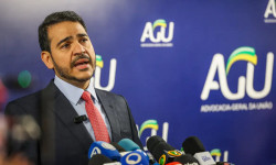 AGU vai ao STF para reverter derrubada de decreto do IOF