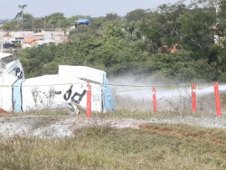 Avião de instrução cai em Rio Preto e mata aluno e piloto