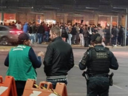 Policiais e fiscais da prefeitura fazem operação para conter som alto em cidade da fronteira