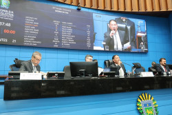 LDO é aprovada em 2ª discussão e segue para ratificação em plenário