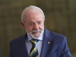 Brasil irá responder a tarifaço dos EUA com legislação, diz governo