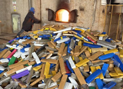 Polícia Civil incinera 12 toneladas de maconha e 479 quilos de cocaína