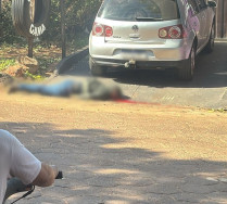 Dois homens são executados a tiros em ataque de pistoleiros na fronteira