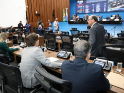 Deputados de MS aprovam 6 projetos na última sessão do semestre