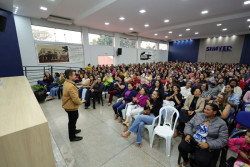 Servidores dos Ceims recebem capacitação com foco no acolhimento