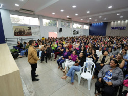 Servidores dos Ceims recebem capacitação com foco no acolhimento