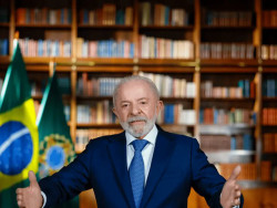 Lula diz que tarifaço é "chantagem inaceitável"
