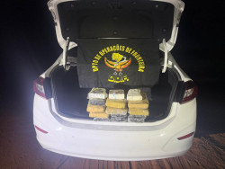 DOF apreende veículo com drogas em Santa Rita do Pardo