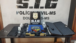 Mecânico é preso com fuzil e outras armas após disparos em estrada entre Dourados e Itahum