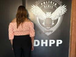 Mulher condenada por matar a rival na companhia de três irmãs é presa sete anos após o crime