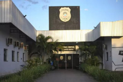 Briga termina com homem assassinado com 17 facadas pelo enteado