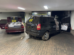 Veículos são apreendidos carregados com cigarros do Paraguai na BR-463