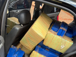 Homem é preso pela Polícia Civil com 580 quilos de maconha em oficina mecânica