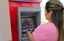 Marçal Filho antecipa salários de 9.836 servidores pelo 7º mês seguido