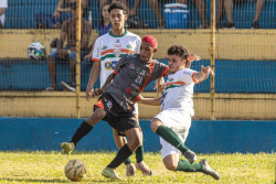 Naviraiense e Grêmio Santo Antônio vencem fora e ficam perto da final no Sub-20