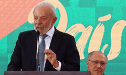 Governo anuncia R$ 30 bi em crédito para setores afetados por tarifaço