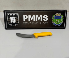 Durante discussão, mulher é esfaqueada na cabeça pelo marido