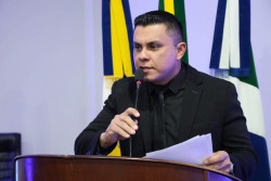 Dalton cobra melhorias em via da Fazenda Rincão usada pelo transporte escolar