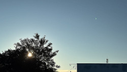 Dia de sol, céu limpo e máxima de 23ºC em Dourados