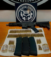 Polícia prende homem com fuzil e 150 munições em cidade de MS