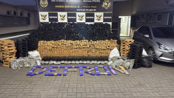 Dois homens são presos acusados de ligação com laboratório de “maconha dos playboys”